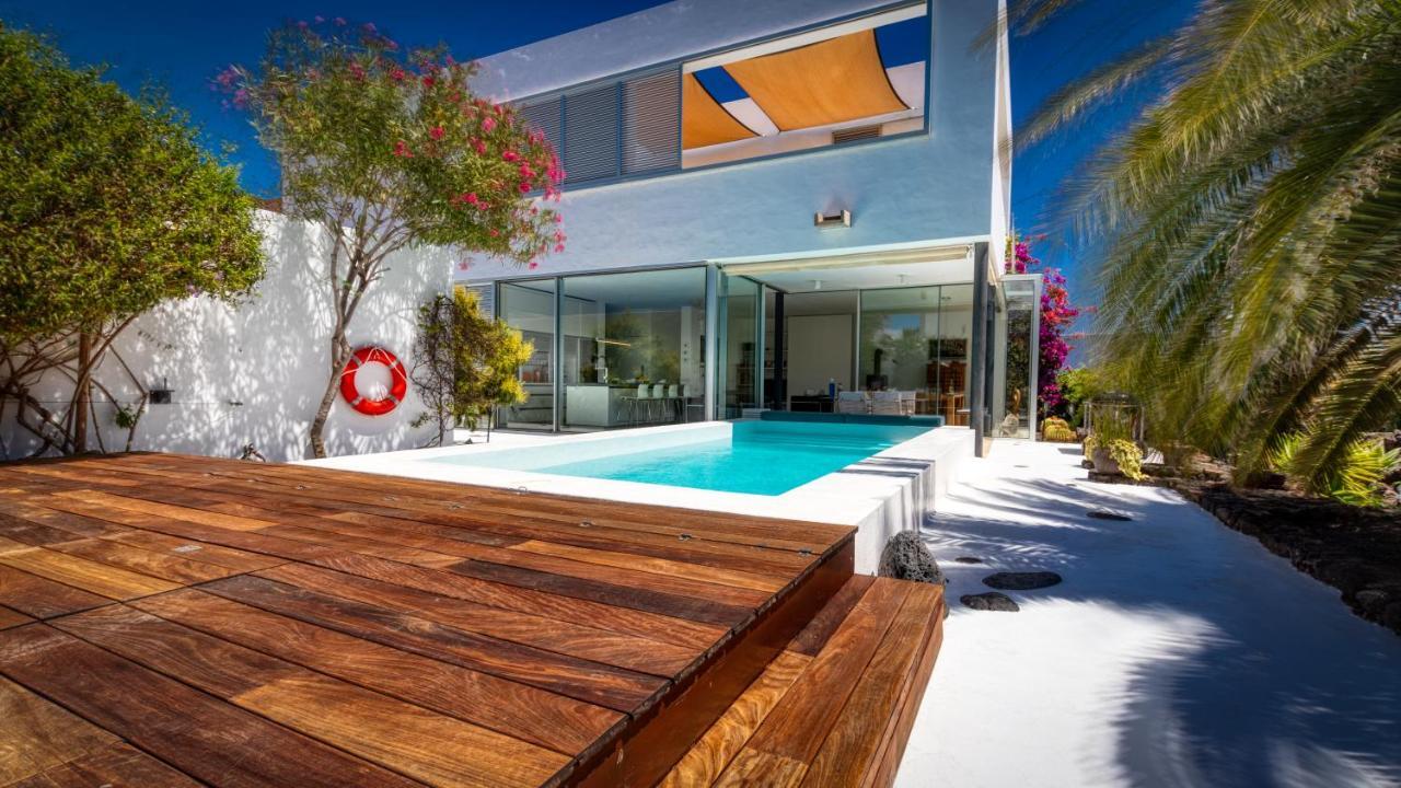 Villa Amor Costa Teguise Exterior photo
